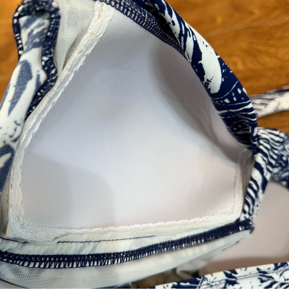 Rose.Marie.Reid Blue white Floral Tropical Print Swimsuit size S - Picture 6 of 9